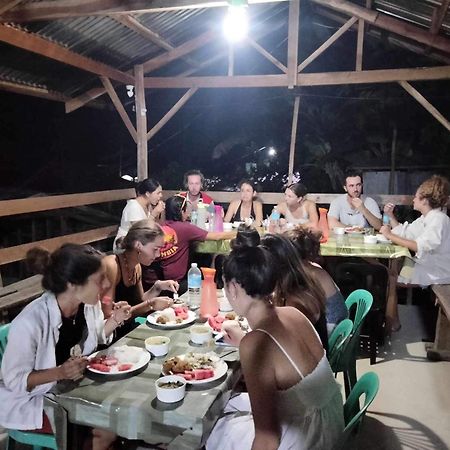 Roca'S Homestay Backpackers Chalet Batuan Exterior photo