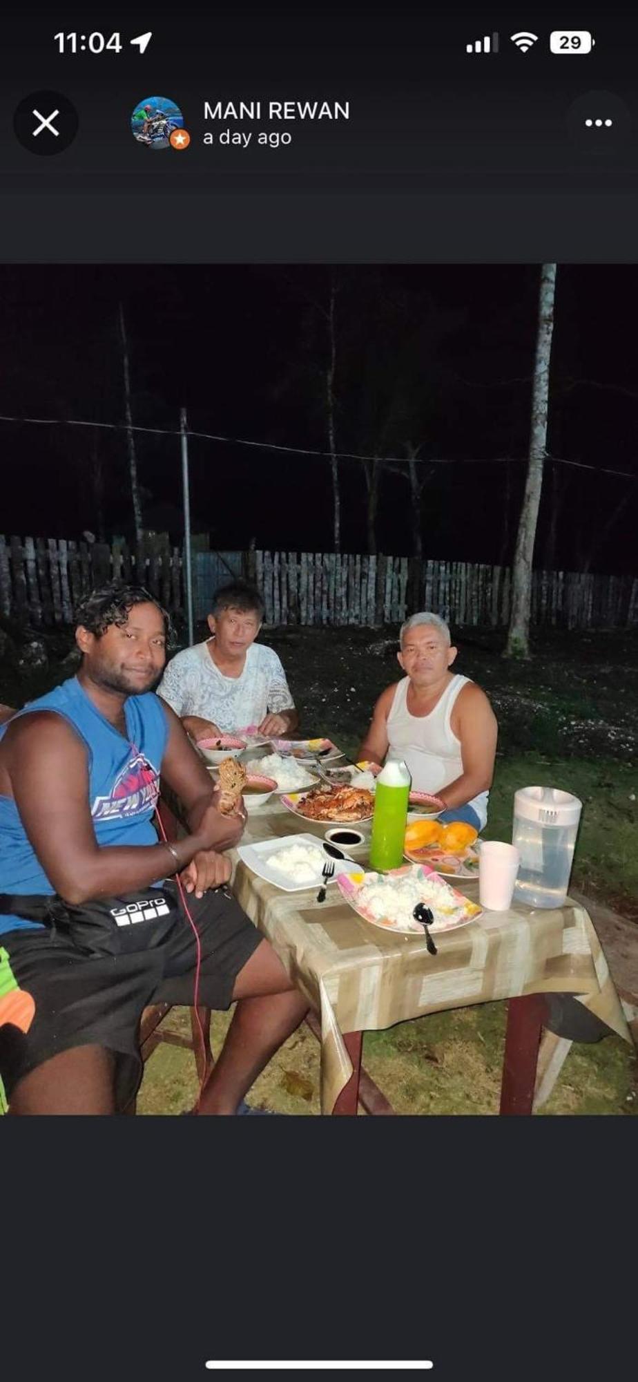 Roca'S Homestay Backpackers Chalet Batuan Exterior photo